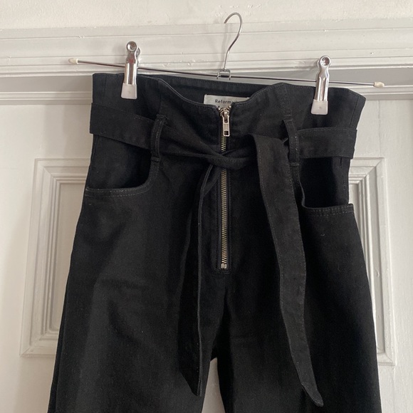 Reformation 27 Yasmin Jeans - Black High-waist Jeans - Picture 4 of 10